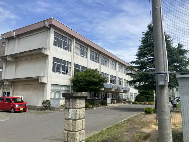 八戸市立三条中学校