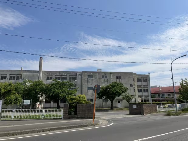 八戸市立八戸小学校