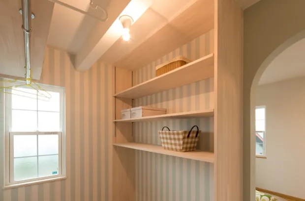 【W.I.C】収納量に合わせた造作棚