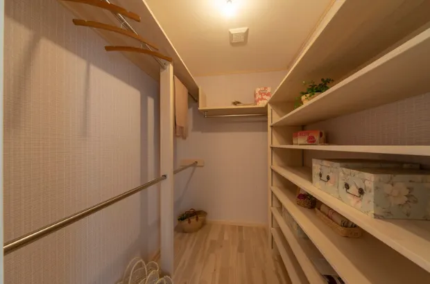 インナーガレージのある3LDK平屋