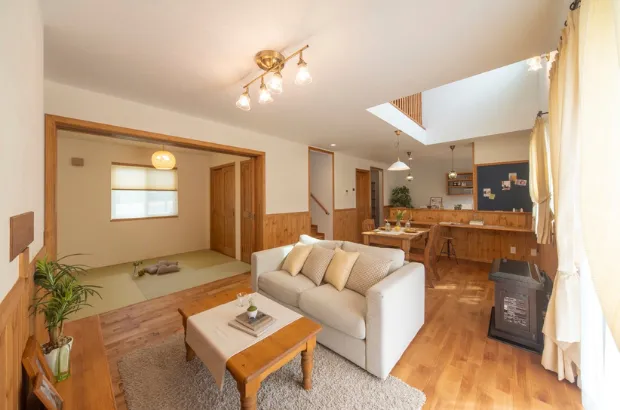 【LDK×畳ルーム】扉で仕切れる畳ルーム