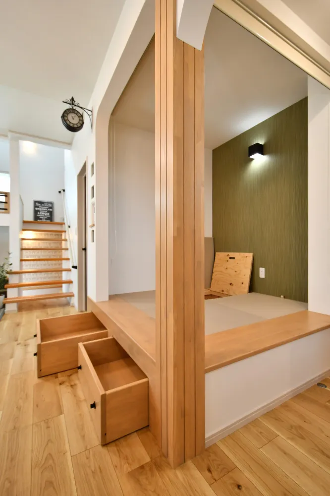 「好き」と「遊び心」を詰め込んで。高気密・高断熱が叶える、家族とペットの自由な暮らし。