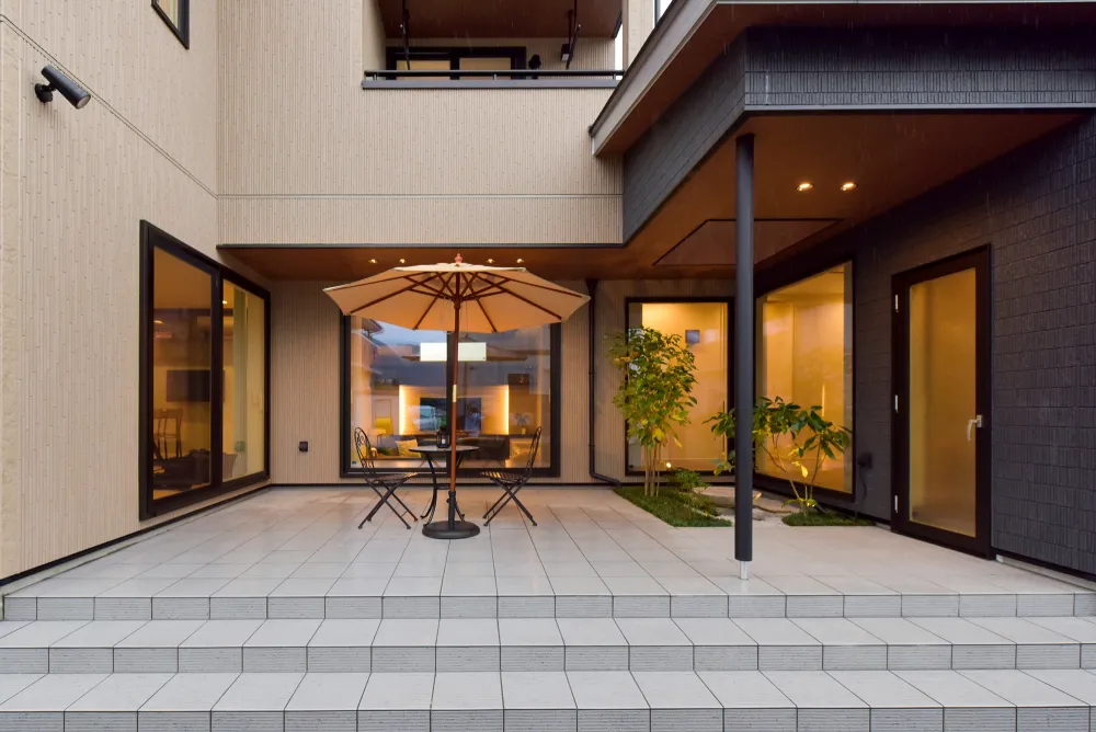 おもてなしが自然と楽しめる家