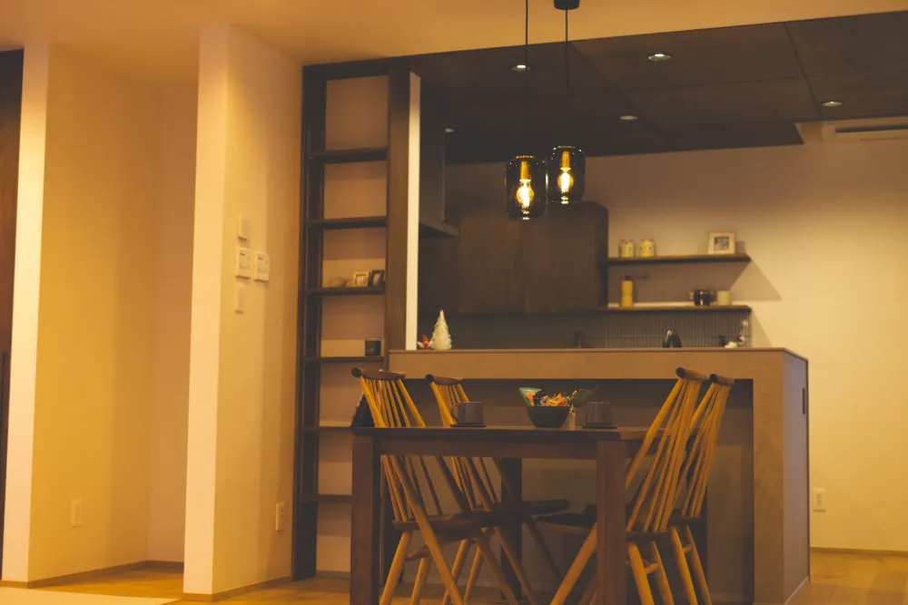 東南二面に開く土間のある暮らし