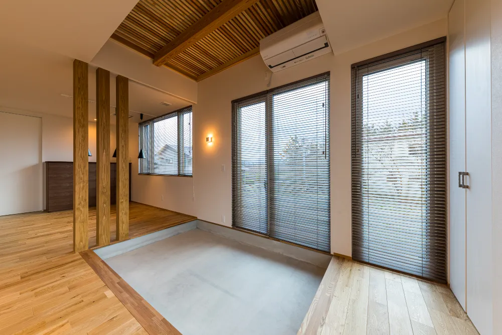 ステージから臨む岩木山