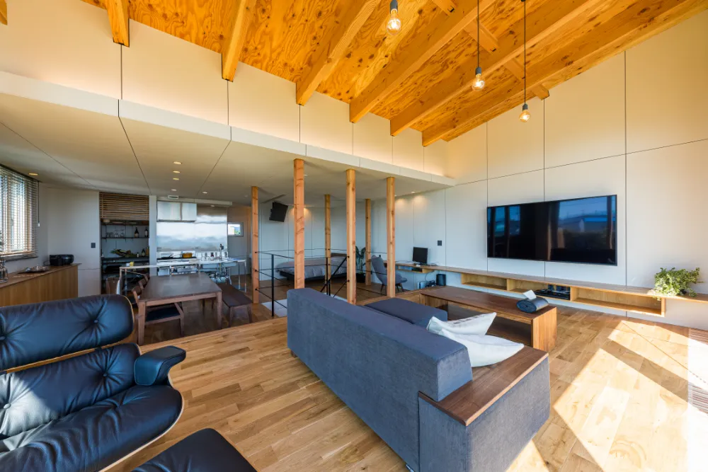 陸奥湾を臨む家