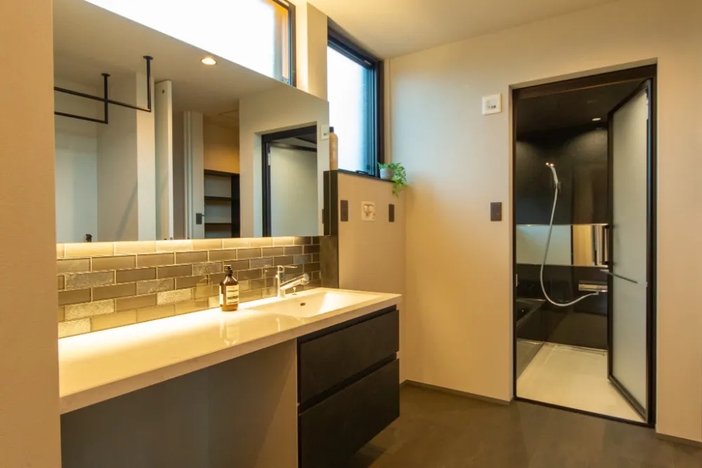 【サニタリールーム】