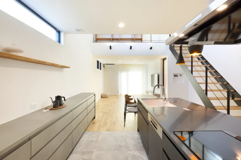 暮らしに機能と感性を。