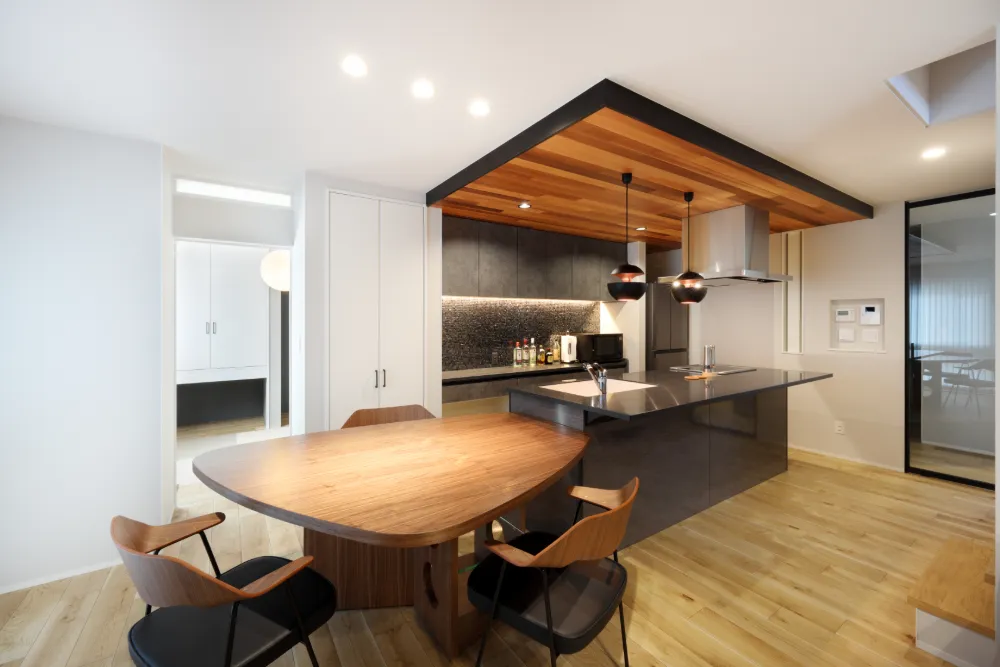 ビルトインガレージのある家