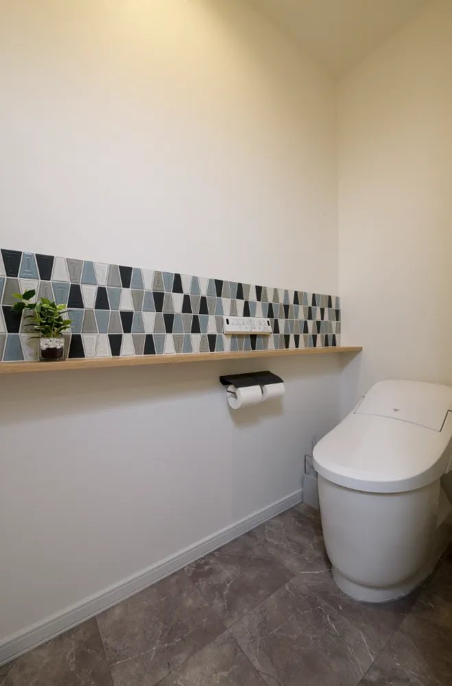 眺望とプライバシーを叶えた2階リビングの家