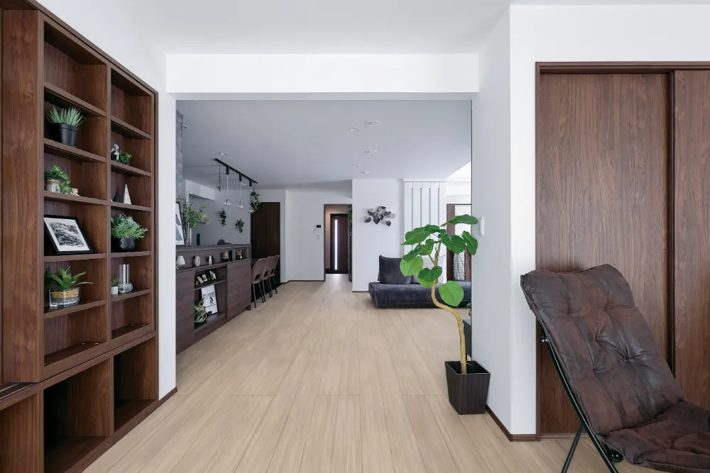 床暖房＋大空間で実現、大型犬との快適な日々