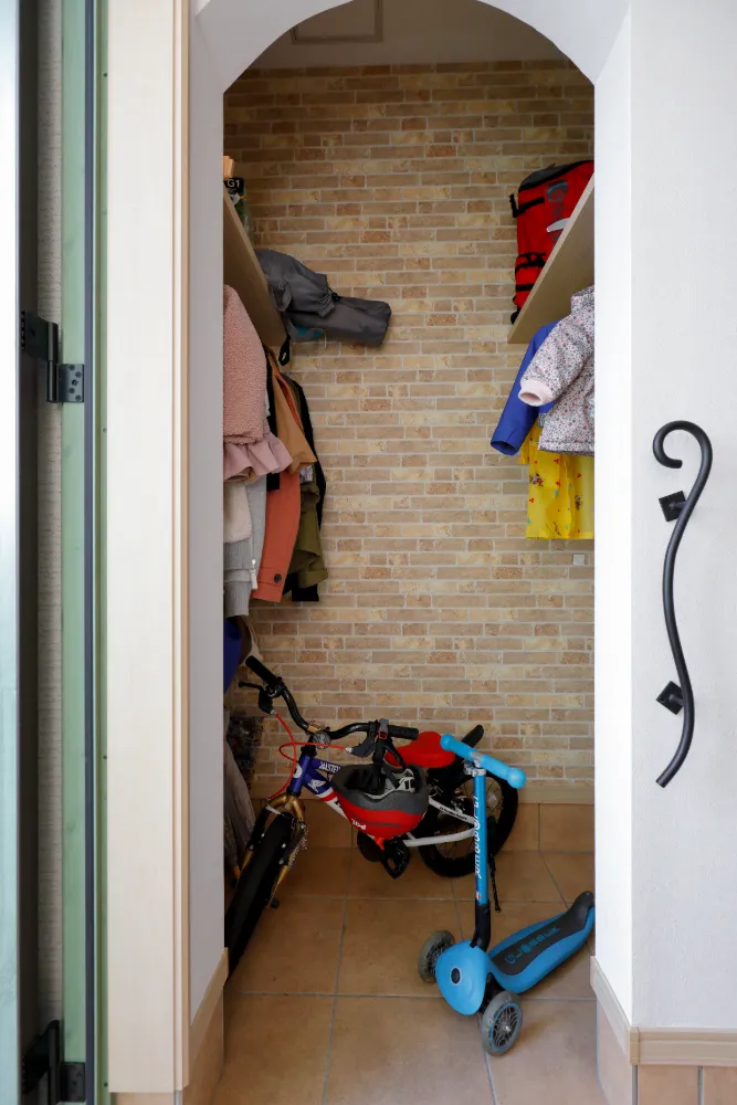 玄関 | シューズクローク