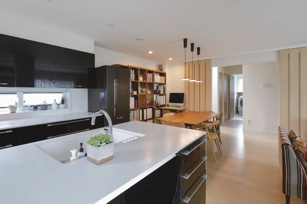 土間を広く、こだわりの趣味空間