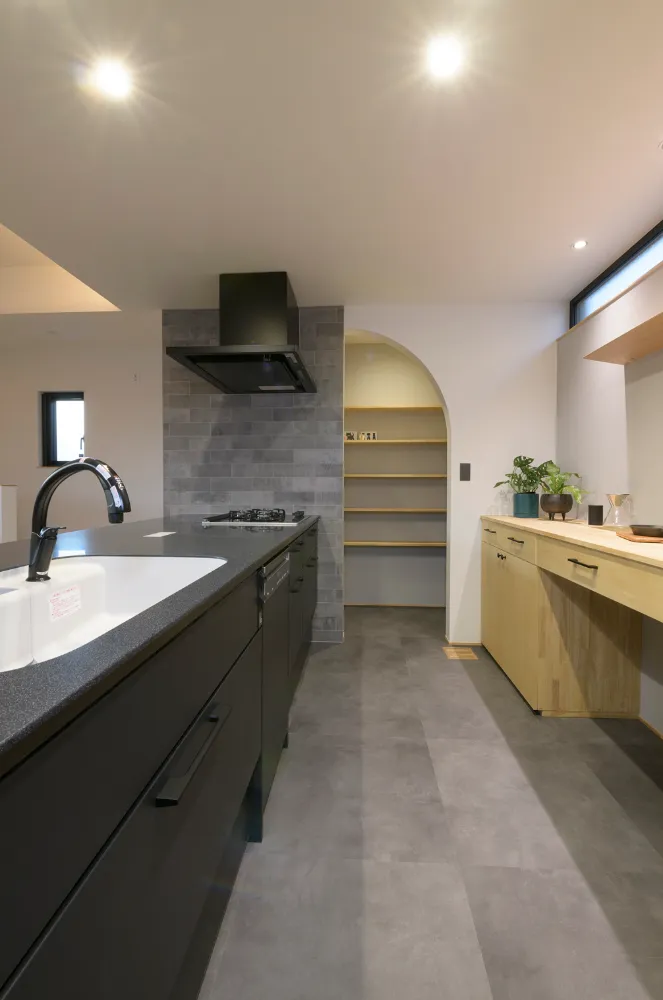 キッチン、パントリー