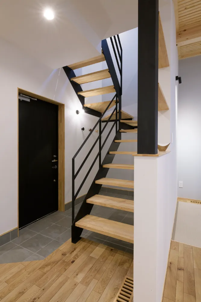 優しい光を取り込む家