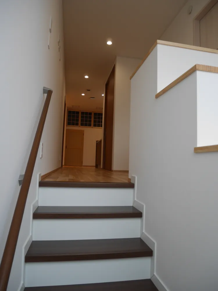 のびのびと子育てを楽しめる二世帯住宅の家