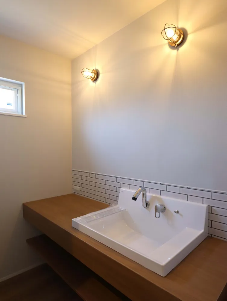 ダウンフロア×スキップフロアの家