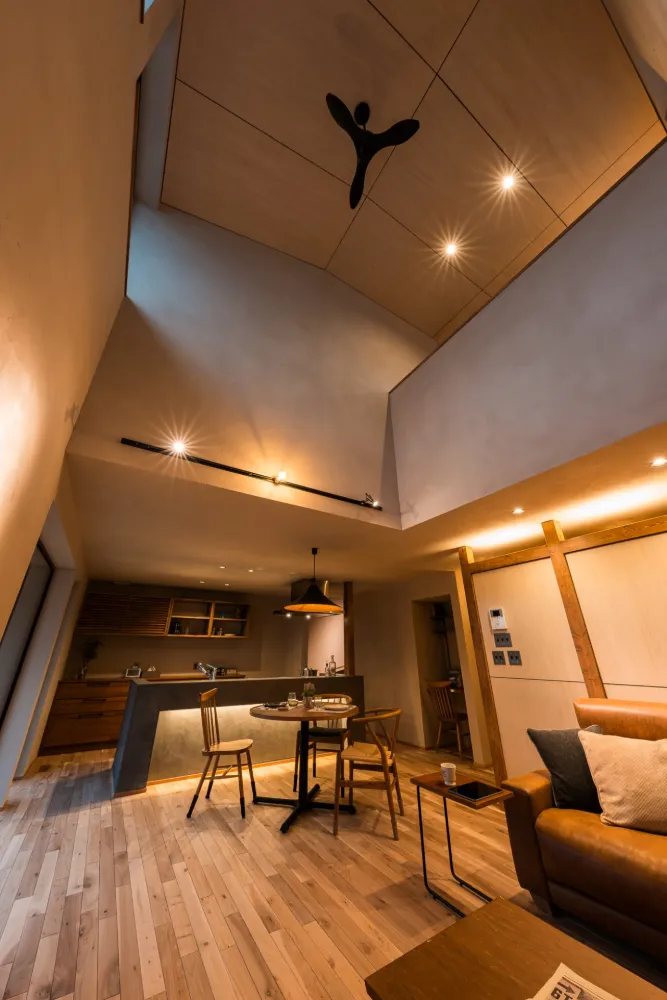 開放感あふれる吹き抜けリビング