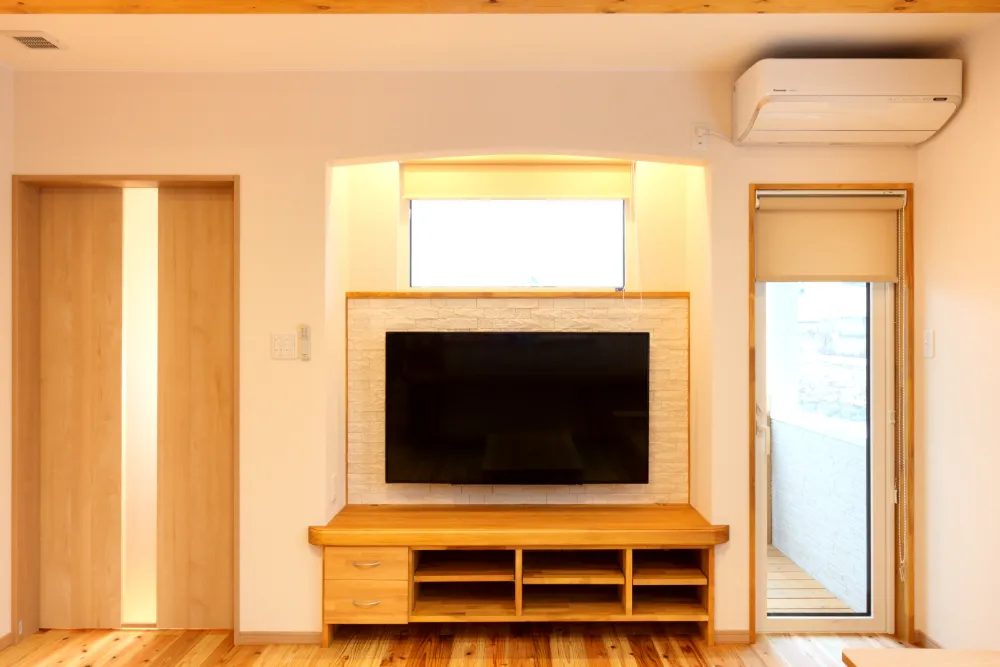 建ててから約10年。今も色褪せない「ちょうどいい」自然素材の平屋。