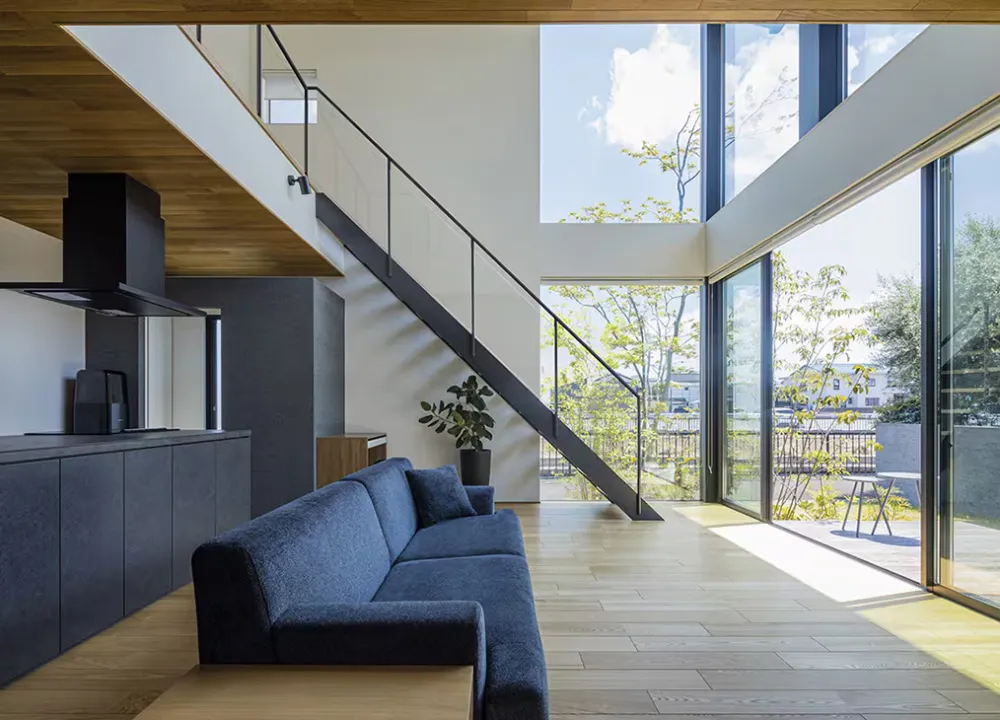 愛着を育む、ユニークな遊び心。 思い出がたくさん生まれる家