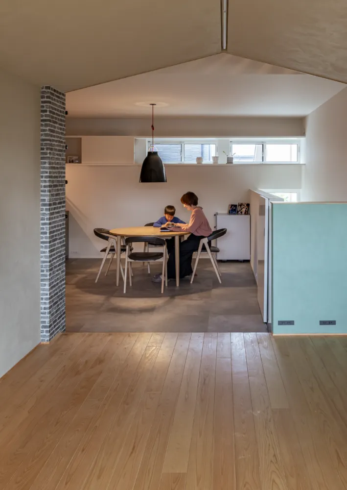 「こもり感」で落ち着く空間に