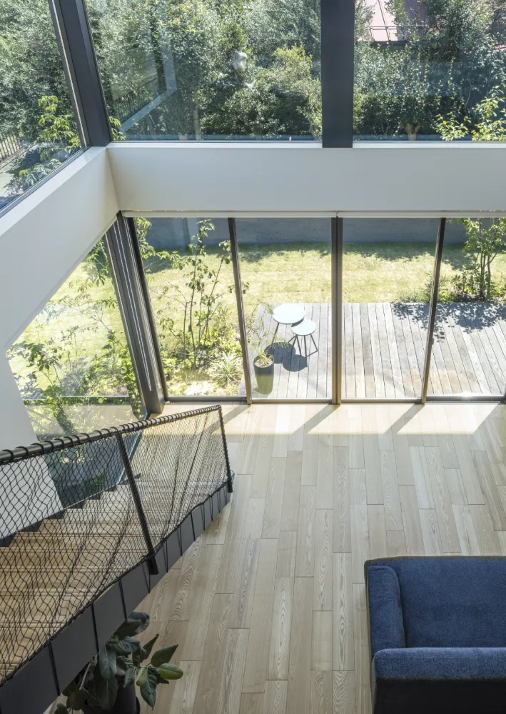 大開口と無柱リビングの開放感～ 思いがけない自由を感じられる家～