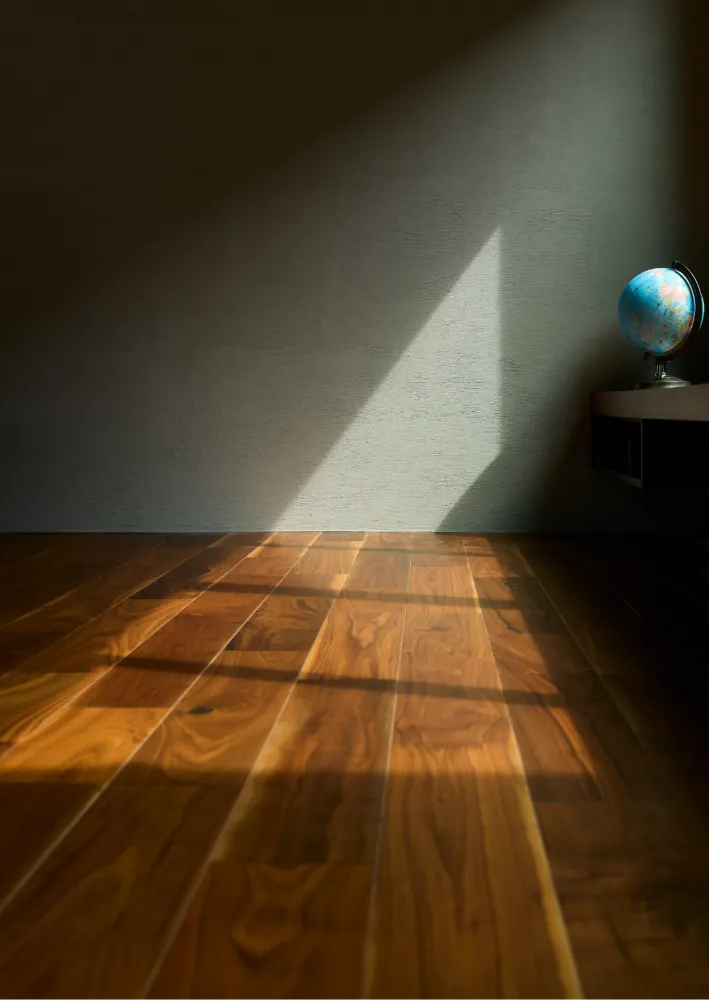 やわらかい光を取り込む中庭。 どこにいても家族の笑顔が見える家