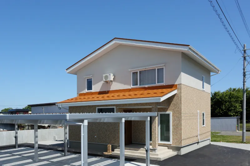 【珊瑚と無垢】　経年美を愉しむ暮らし